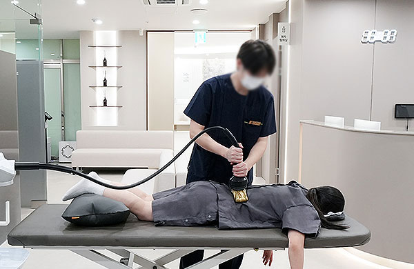 비수술 개인 맞춤 치료